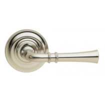Omnia 785TD-14 Traditional Door Lever Set with Traditional Rose