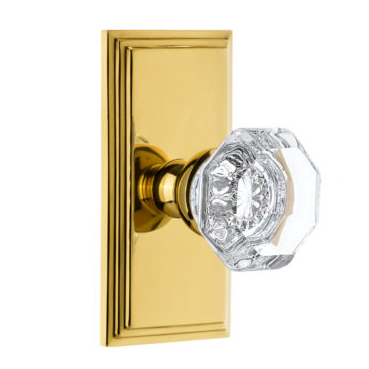 Grandeur Chambord Door Knob Set with Carre Short Plate Polished Brass