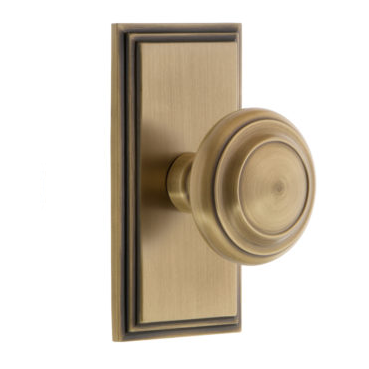Grandeur Circulaire Door Knob Set with Carre Short Plate Vintage Brass