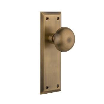 Nostalgic Warehouse New York Backplate with New York Knob Antique Brass (AB)