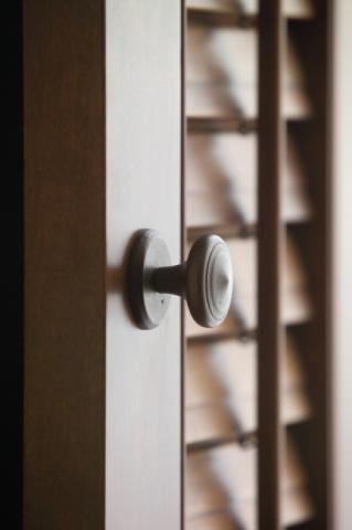 Rocky Mountain CKR20 Round Cabinet Rose