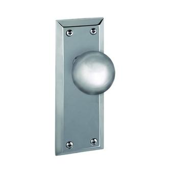 Grandeur Fifth Avenue Backplate with Fifth Avenue knob BC Bright Chrome