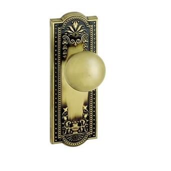 Grandeur Parthenon Backplate with Fifth Avenue knob Vintage Brass