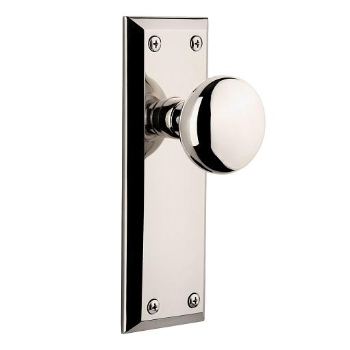 Grandeur Fifth Avenue Backplate with Fifth Avenue knob Polished Nickel 