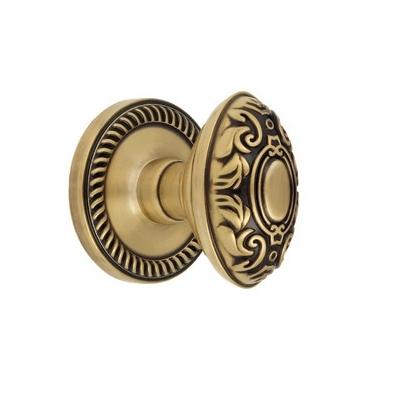 Grandeur Grande Victorian Knob with Newport Rose Vintage Brass